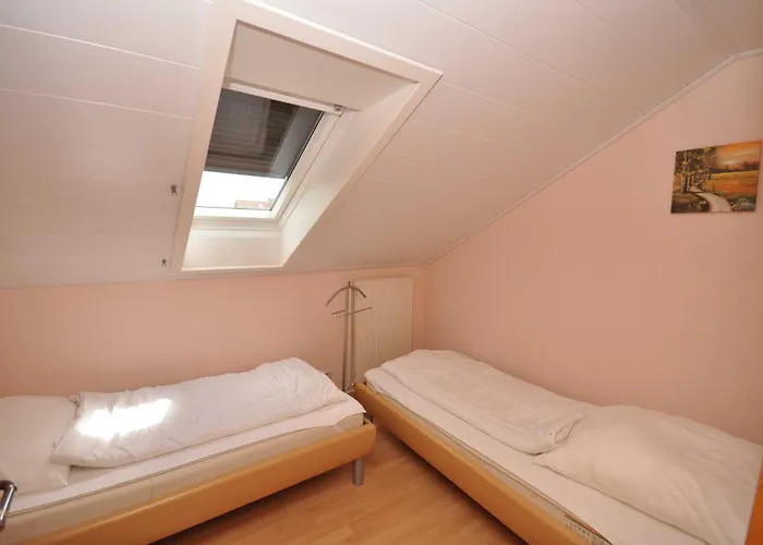 Nr 52 - Marie-ulfers-weg * Carolinensiel